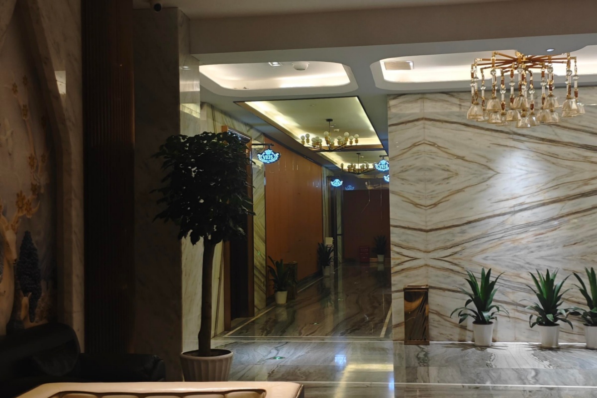 东莞市麻涌镇KTV招聘.龙哥招人一条龙.包住宿_麻涌镇KTV招聘