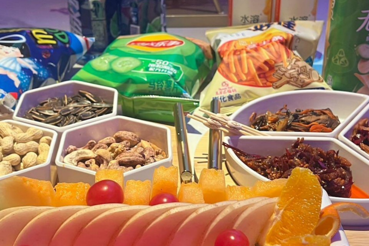 平顶山市石龙区中高端商务ktv招聘酒水促销来就上班_石龙区KTV招聘